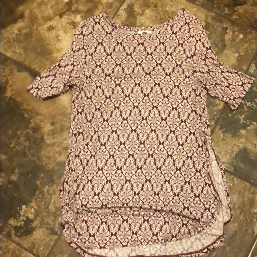 Maroon and white tunic
